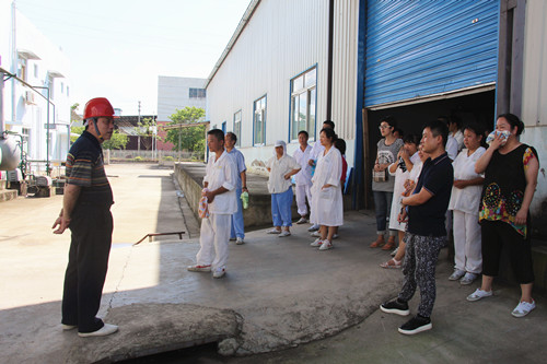 我司开展紧急疏散逃生及现场救护演练